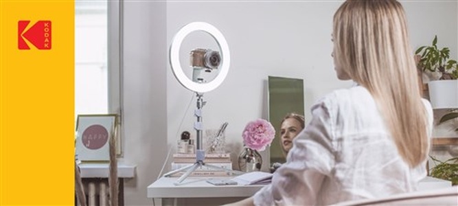 KODAK aluminium Ring Light 10” incl. tripod, remote & case