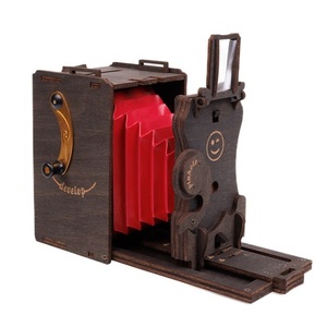 JollyLook Pinhole Mini Instant Film Camera, HOUT, donker bru