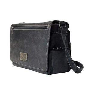 Trafalgar Leather Messenger Bag Vintage Black